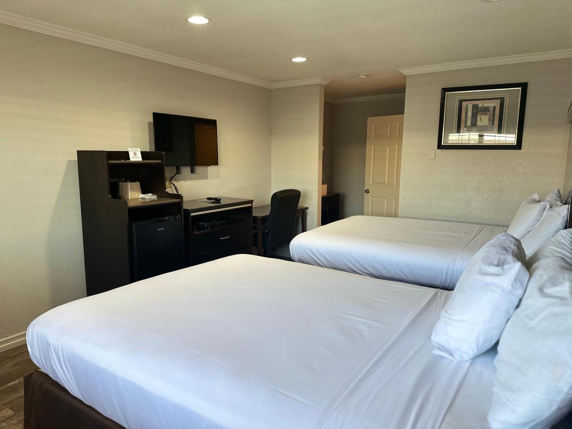 Rodeway National San Diego South