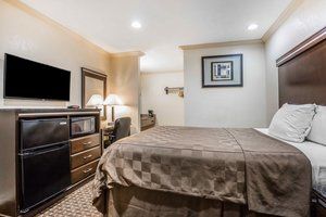 Rodeway National San Diego South 2*
